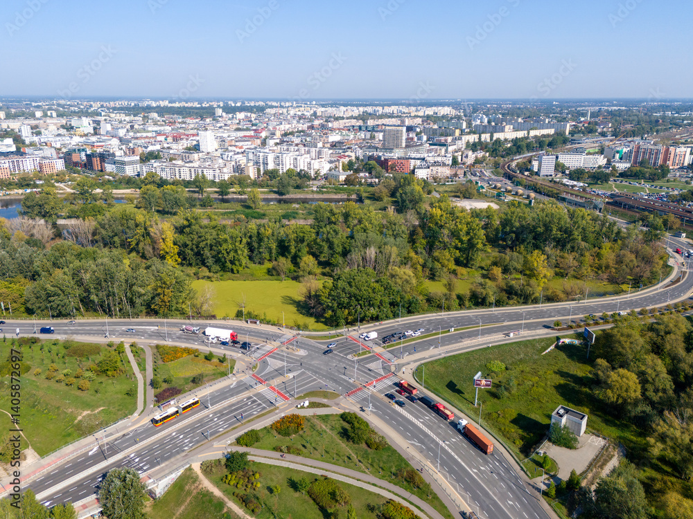 Warszawa, widok na miasto z okolic mostu Świętokrzyskiego