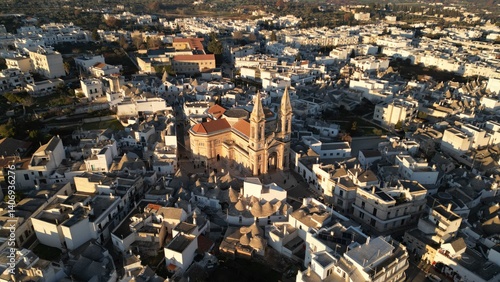 Tableau sur toile Vista dal drone Chiesa Madre dei Santi Medici Cosma e Damiano