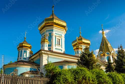 Obraz na płótnie Golden domes of the Ciuflea Monastery of Chisinau, Moldova w salonie