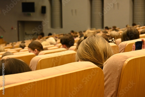 Wykład. Sala konferencyjna. Uniwersytet Warmińsko-Mazurski w Olsztynie. Polska - Mazury - Warmia.