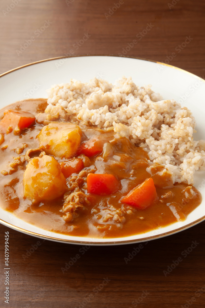 玄米カレーライス