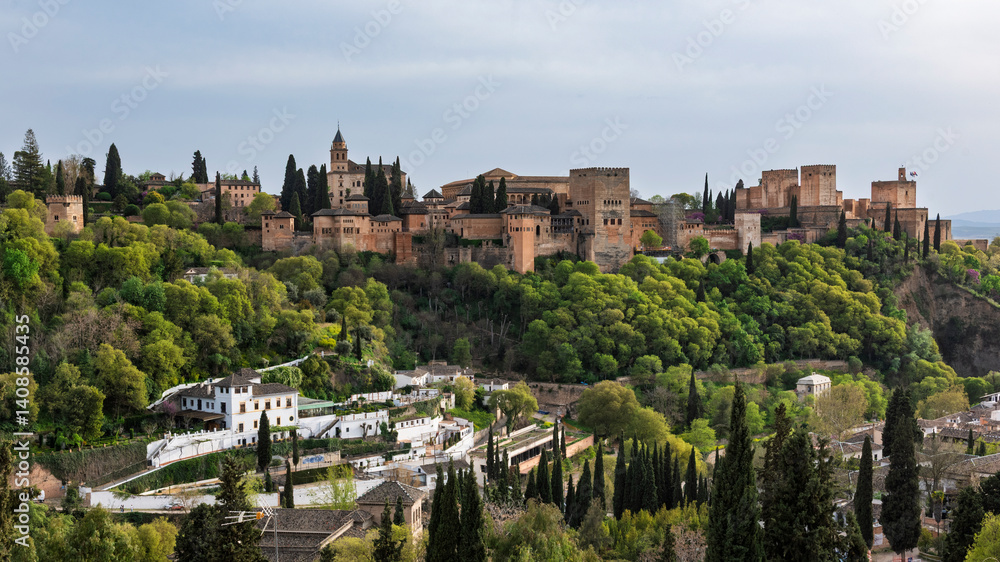 Fototapeta premium Diferentes vistas panorámicas de la Alhambra de Granada desde el Albaicín, España