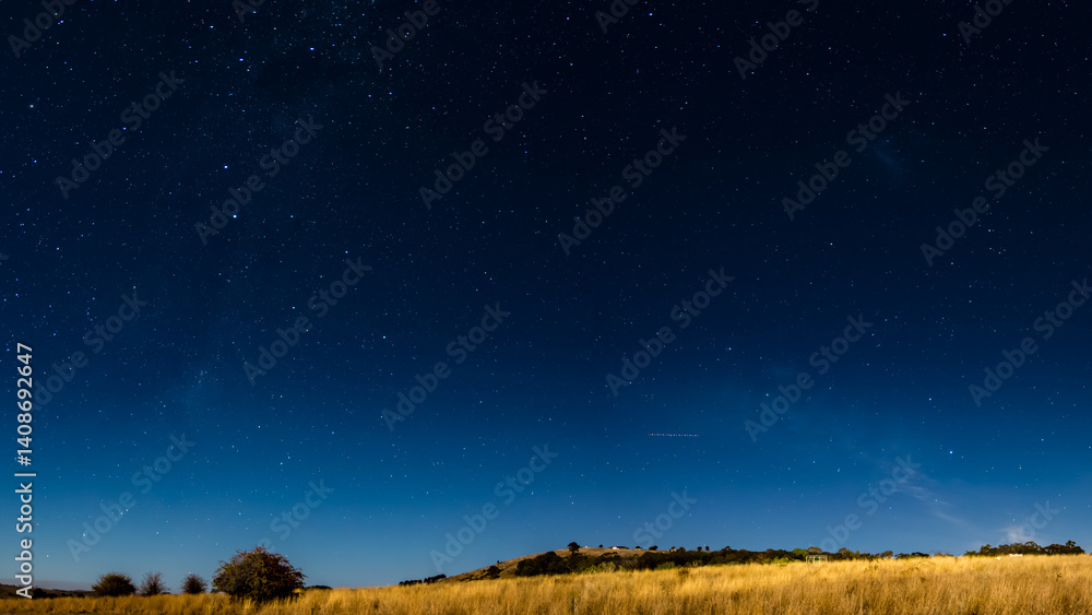 Fototapeta premium Early Evening Night Sky with Stars