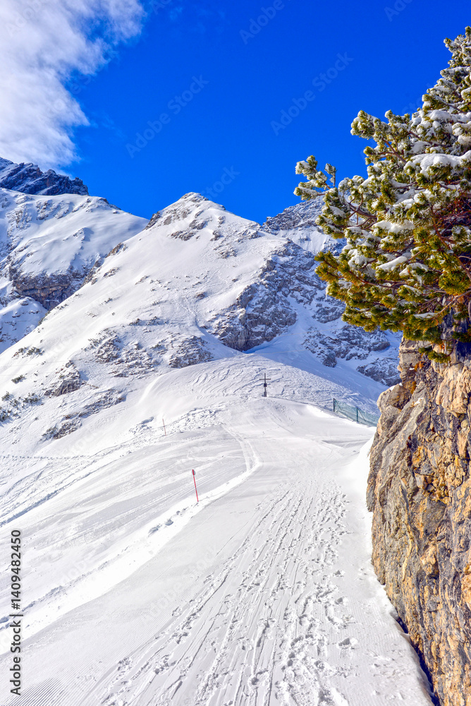 Skigebiet am Osterfelderkopf bei Garmisch-Partenkirchen (Bayern)