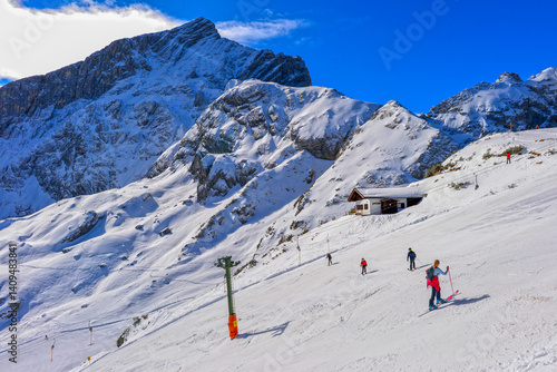 Obraz na płótnie Skigebiet am Osterfelderkopf bei Garmisch-Partenkirchen (Bayern) w salonie