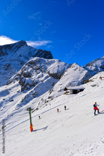 Obraz na płótnie Skigebiet am Osterfelderkopf bei Garmisch-Partenkirchen (Bayern) w salonie