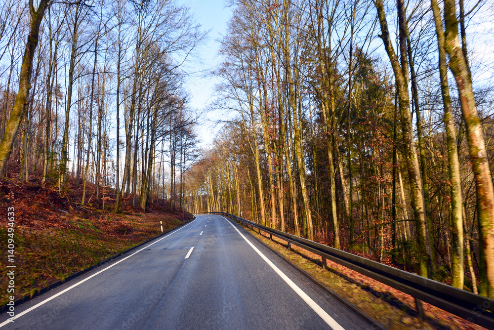 Staatsstraße 2316 in Richtung Schollbrunn in Unterfranken (Bayern)