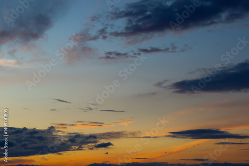 Canvas Print Captivating view of the evening sky during sunset