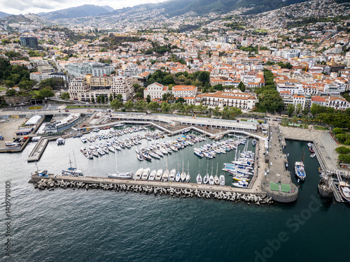 Obraz na płótnie Aerial view of marina in Funchal city, capital of Madeira Island, Portugal w salonie