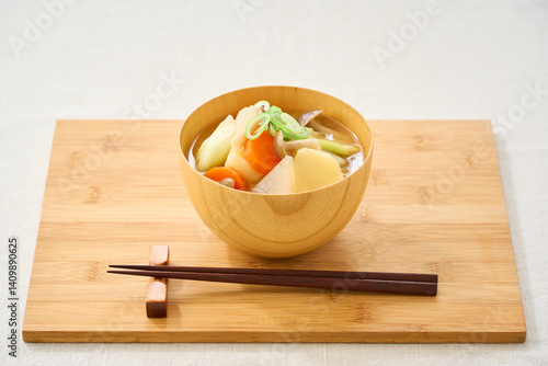 野菜たっぷり・具沢山のお味噌汁