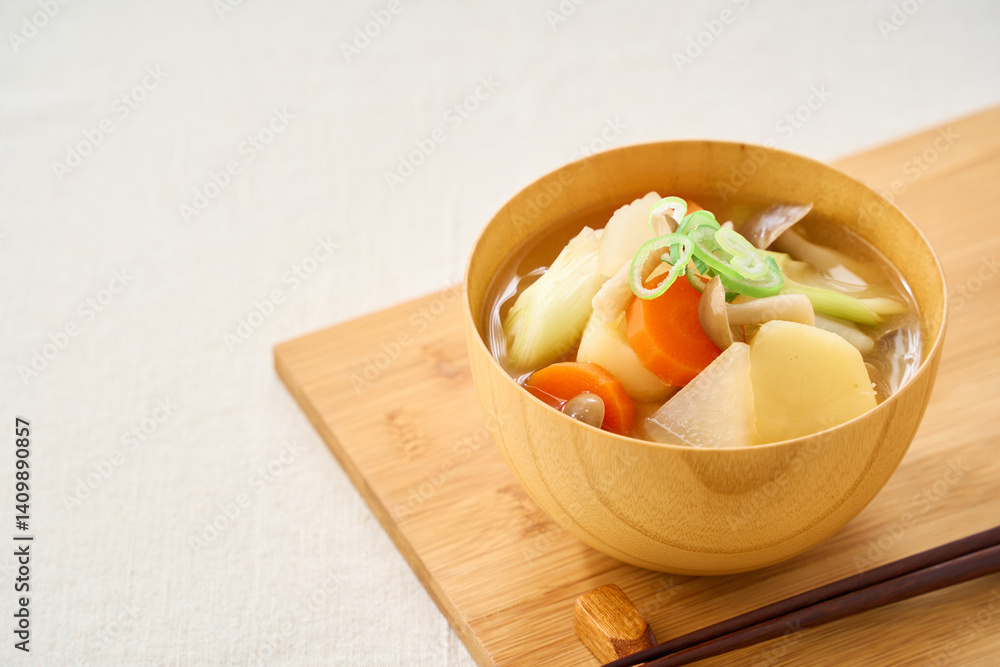 野菜たっぷり・具沢山のお味噌汁