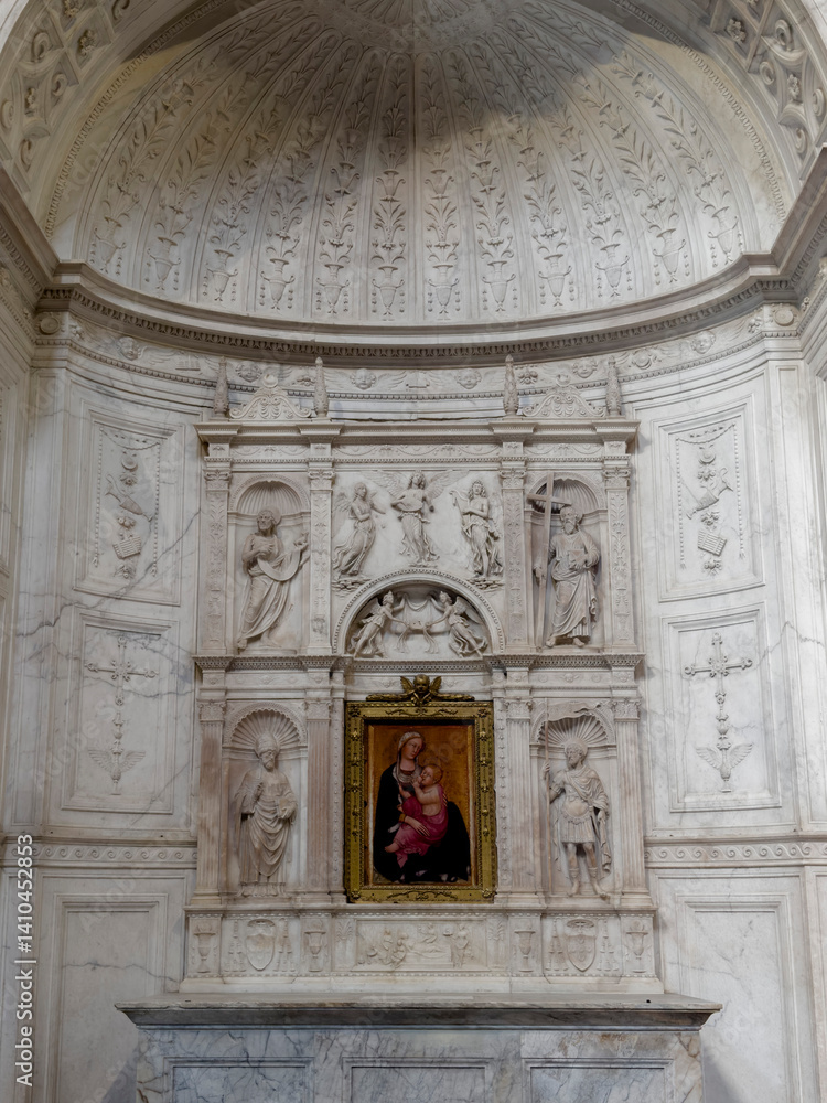 Obraz premium The Piccolomini Altar. Sienna. Italy