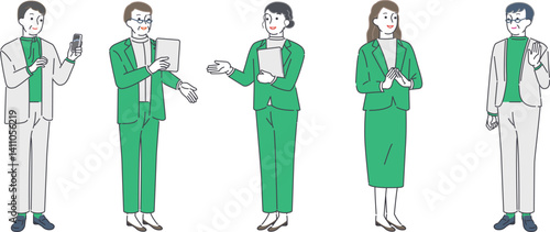 ミドルからシニアまでビジネス現場で活躍する女性の日常風景