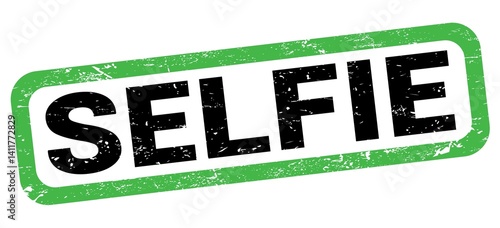 Obraz na płótnie SELFIE text written on green-black rectangle stamp. w salonie