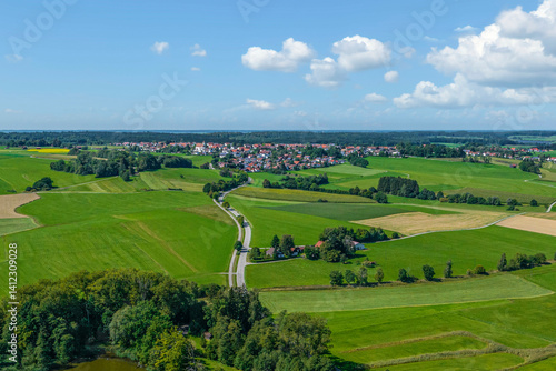 Der Naturpark Augsburg-Westliche Wälder bei Markt Wald in den Stauden von oben