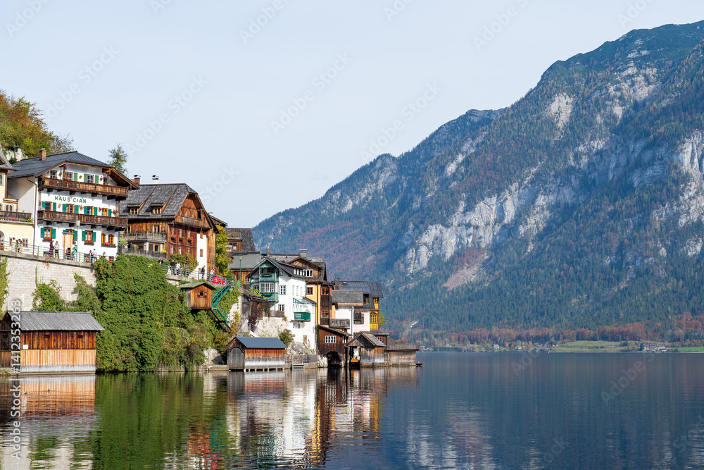 Fototapeta premium Autumn in Hallstatt