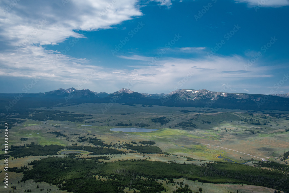 Fototapeta premium View of Swan Lake and the Gallatin Range from the top of Bunsen Peak, Yellowstone National Park