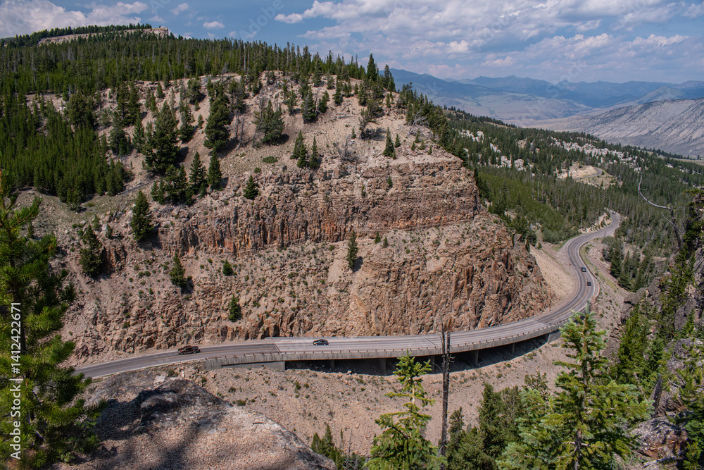 Fototapeta premium The Goldden Gate, Yellowstone National Park
