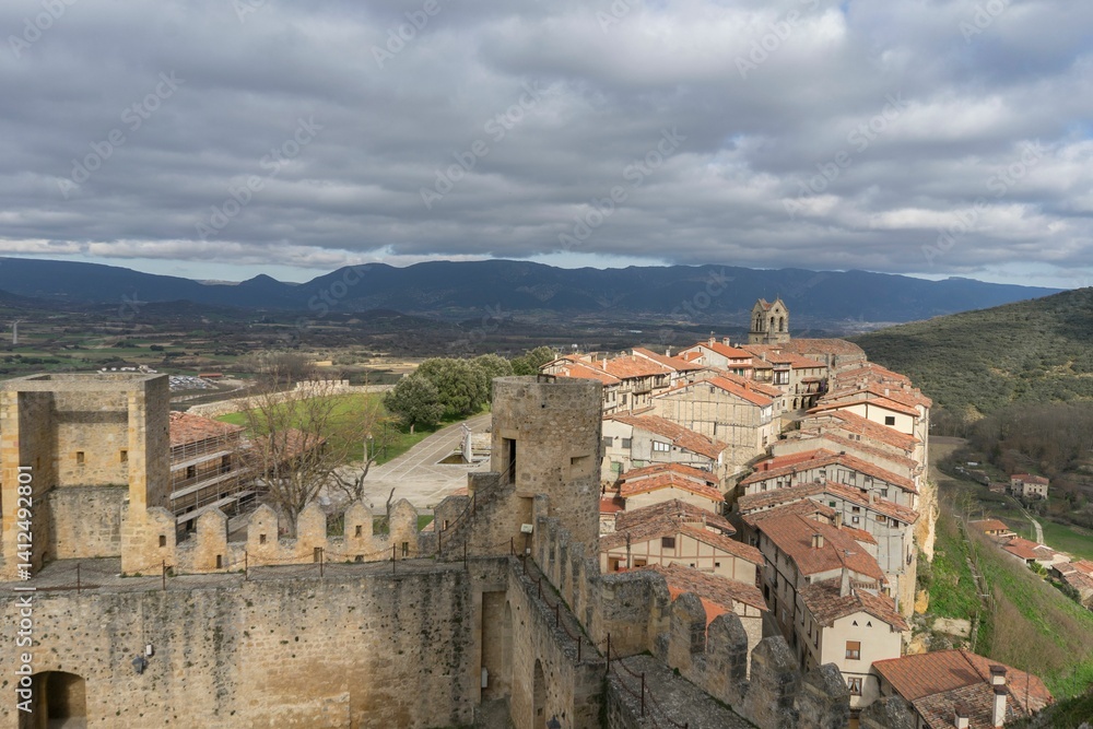 Naklejka premium Panoramic view from the castle of the rural and medieval village of Frias.