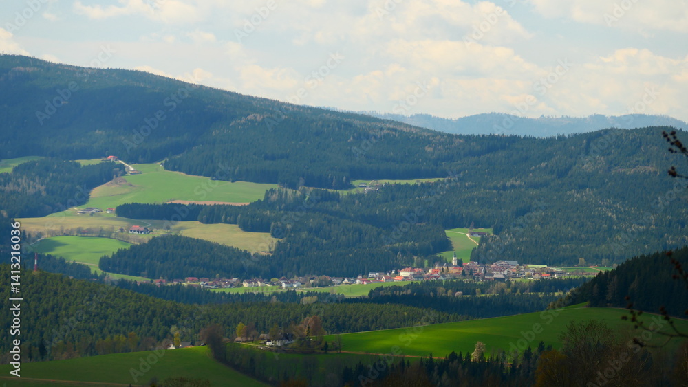 Naklejka premium Wenigzell im oststeirischen Bergland