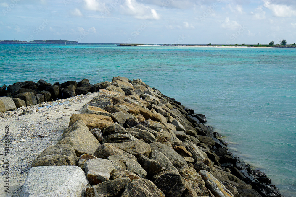 Sunny tropical beach paradise on the Maledives