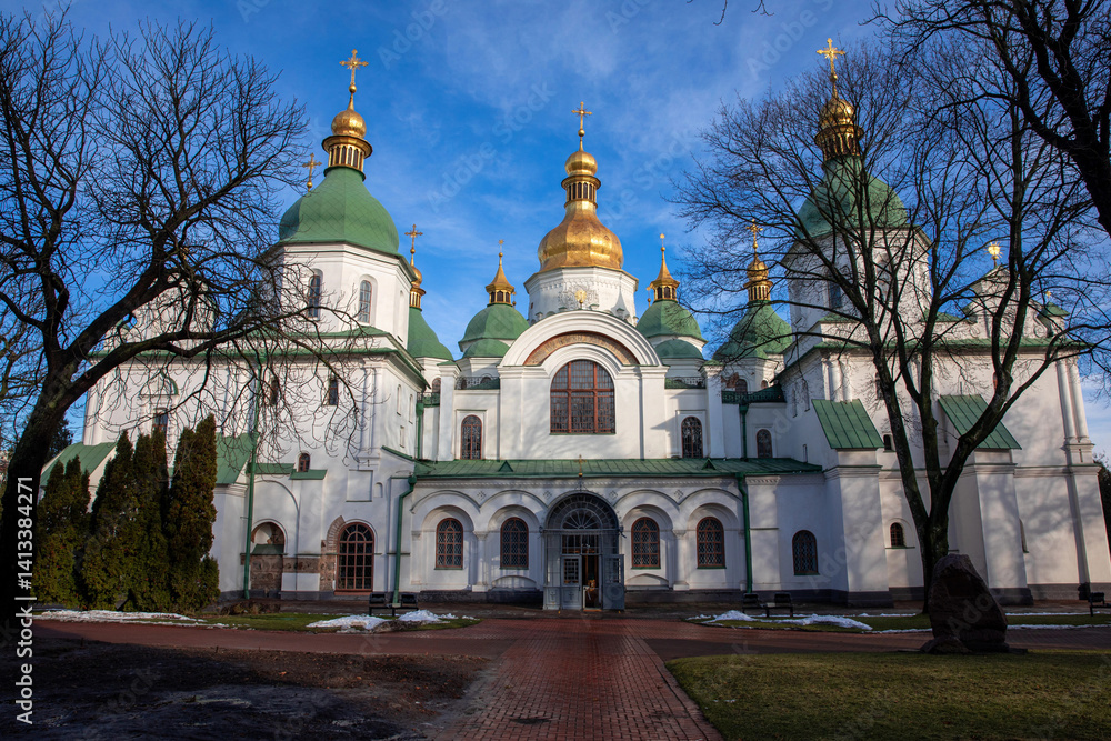 Fototapeta premium Exploring the architectural beauty of Saint Sophia Cathedral, an iconic orthodox cathedral in Kyiv Ukraine featuring stunning domes and rich history near the heart of the city