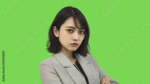 怒っている女性幹部の女性
