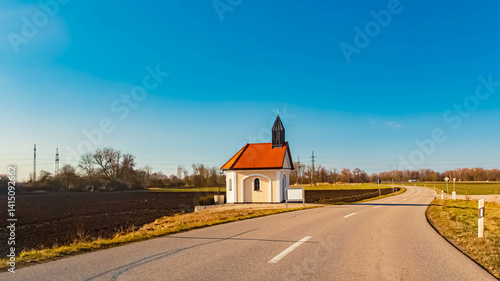 Obraz na płótnie Chapel on a sunny winter day at Gaden, Eitting, Erding, Bavaria, Germany w salonie