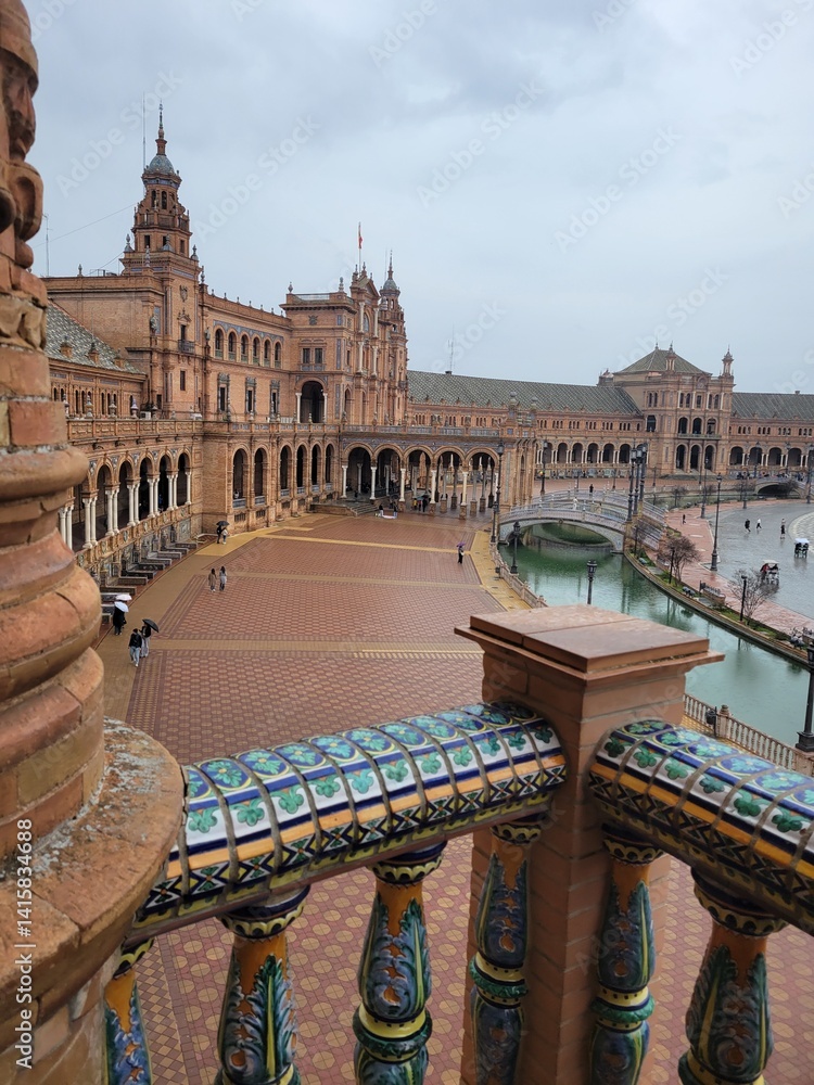 Obraz premium An impressive and grand building featuring a beautiful fountain in front