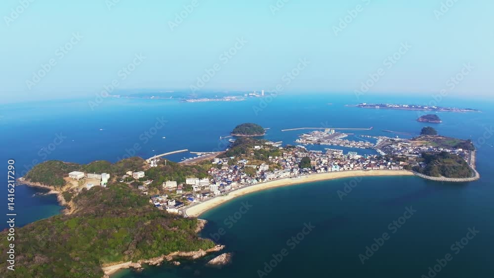 篠島(愛知県)※右前方:日間賀島、左前方:羽豆岬 篠島(愛知県)※右前方:日間賀島、左前方:羽豆岬