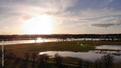 Fotografie Low and high aerial drone photography of Merseyside and Staffordshire areas, including Burton Upon Trent, Stafford, Wirral, Birkenhead, Wallasey, and Cheshire