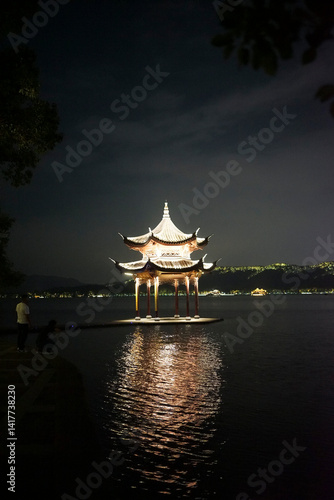 Authentic Chinese Streets and Cultural Heritage Sites – Daily Life and Historic Beauty