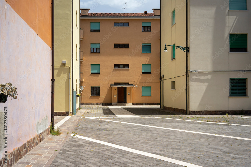 Authentic Italian Streets – Timeless Scenes of Everyday Life