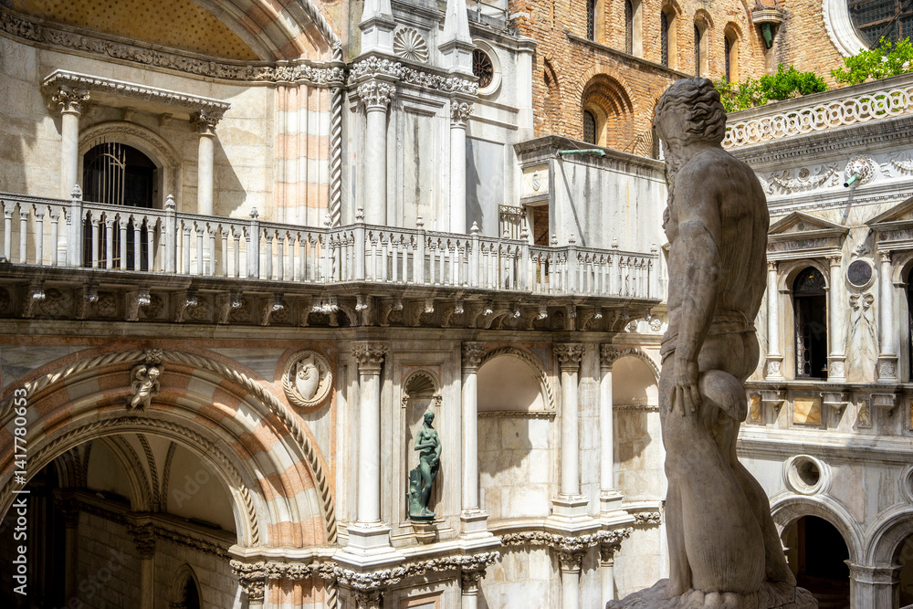 Authentic Italian Streets – Timeless Scenes of Everyday Life. Candid and atmospheric images of Italian streets capturing the charm, color, and character of everyday life.
