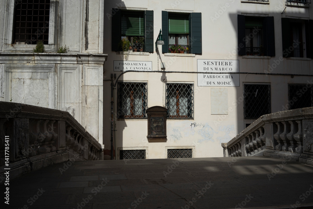 Authentic Italian Streets – Timeless Scenes of Everyday Life. Candid and atmospheric images of Italian streets capturing the charm, color, and character of everyday life.
