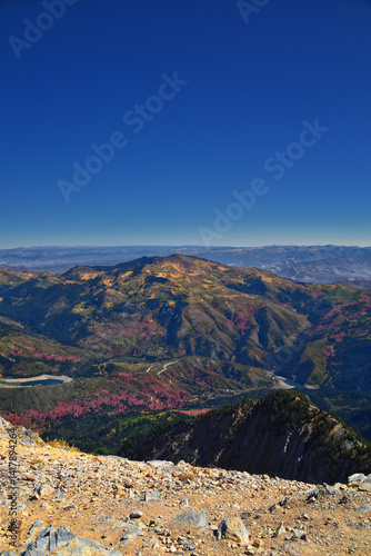 Obraz na płótnie Box Elder Peak view from peak, American Fork Canyon. Lone Peak, Mt Timpanogos Uinta-Wasatch-Cache National Forest, Wasatch Range Rocky Mountains, Utah, United States. w salonie