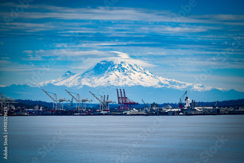 Mount Ranier view from the harbor