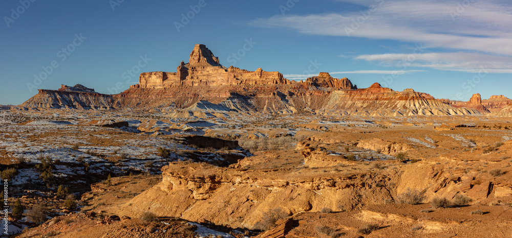 Fototapeta premium Sunrise on Window Blind Peak in the northern San Rafael Swell Utah.