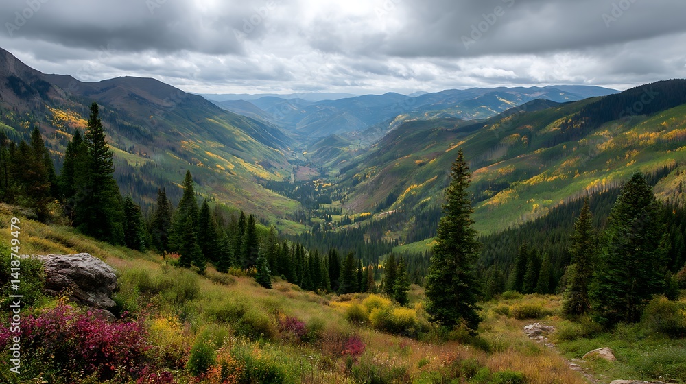 Obraz premium Mountain Valley in Autumn Colors