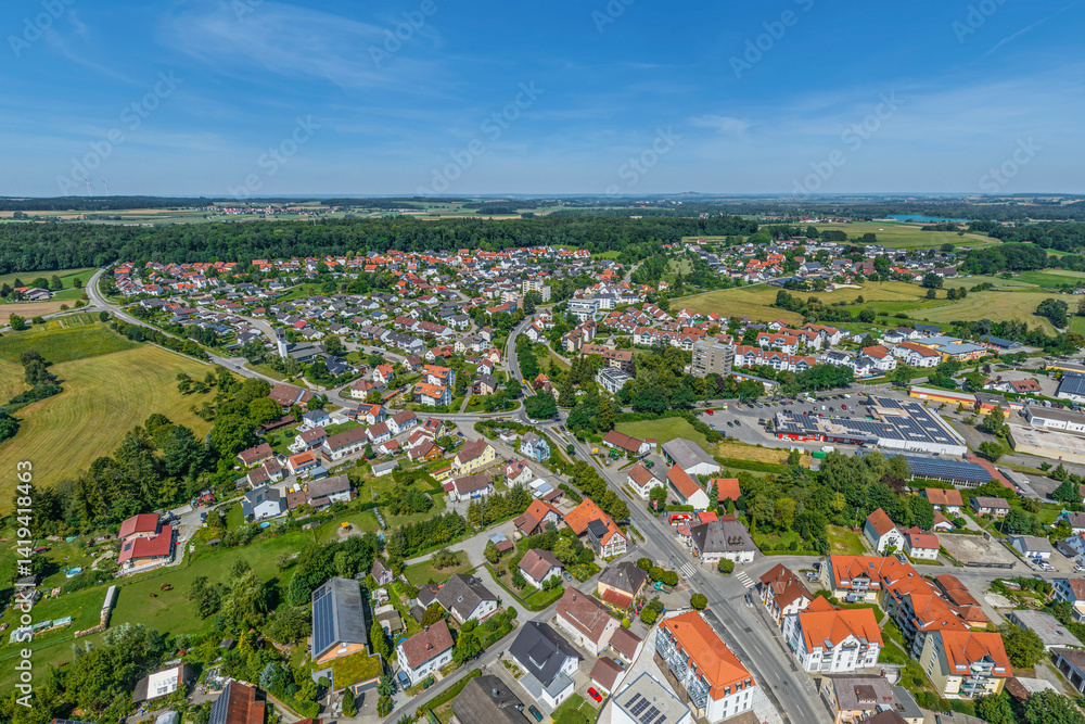 Der oberschwäbische Kurort Bad Schussenried aus der Vogelperspektive