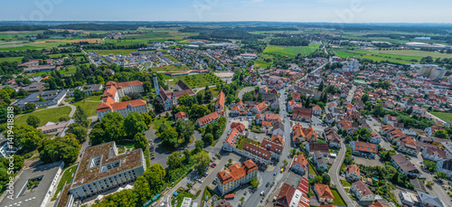 Der oberschwäbische Kurort Bad Schussenried aus der Vogelperspektive