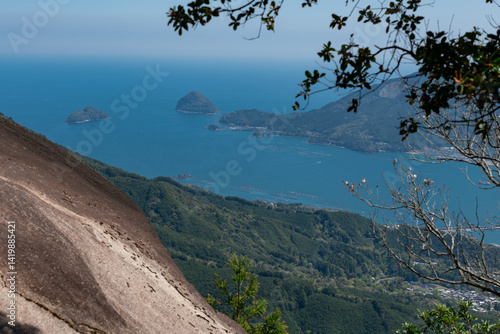 Obraz na płótnie 熊野古道伊勢路馬越峠から便石山、尾鷲を望む w salonie