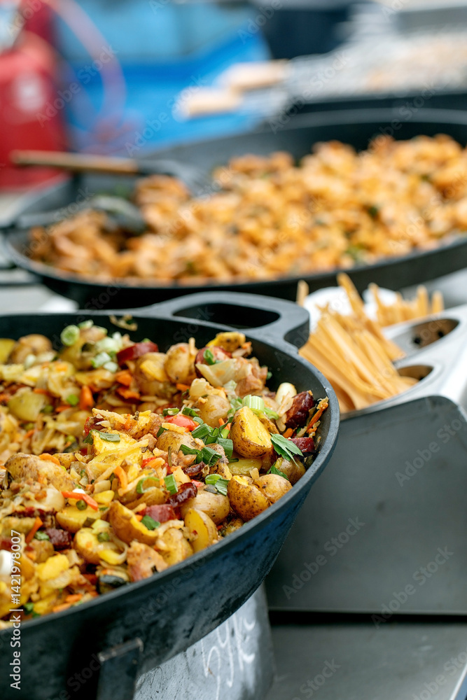 Skillet Potato Hash with Fresh Herbs Skillet Potato Hash with Fresh Herbs