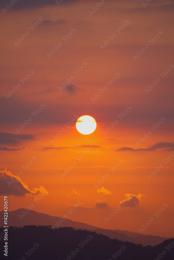 Fototapeta premium sunset in the sky
