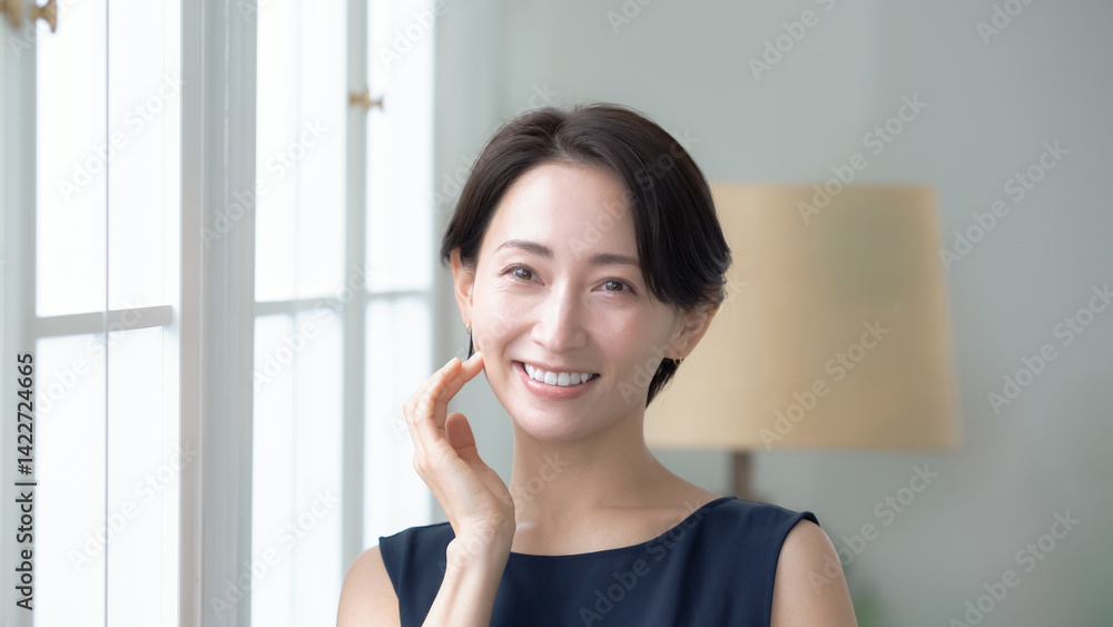 女性　スキンケア