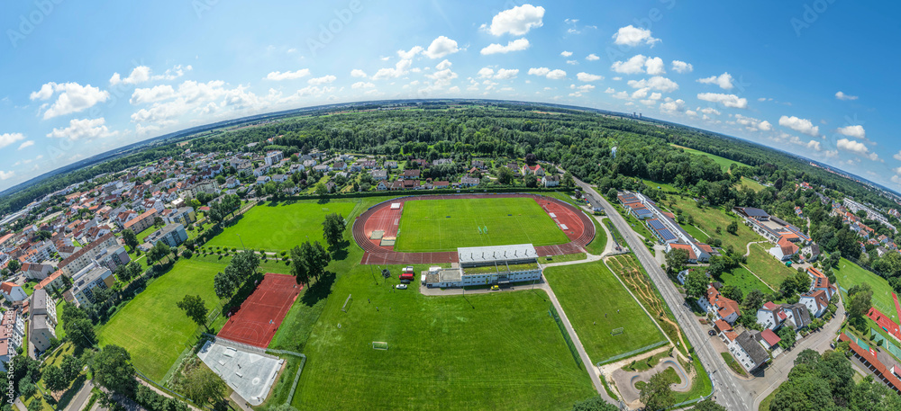 Ausblick auf die Sport- und Freizeitanlage am Donaustadion im schwäbischen Dillingen