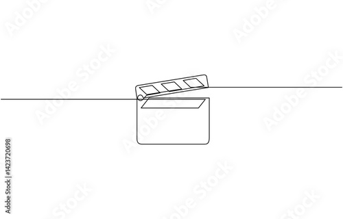 One continuous line drawing of clapper board. Action movie scene and retro video production, Film clapper in one line drawing. Minimalist entertainment concept, One continuous line drawing of clapper.