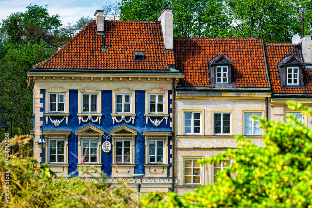 Fototapeta premium Old beautiful house in the Old Town of Warsaw