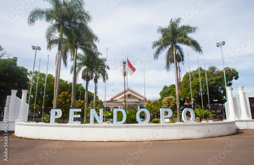 Obraz na płótnie Pendopo, a hall building part of the Garut Regent's office complex, is located in front of the Garut City square near the Garut Grand Mosque. w salonie