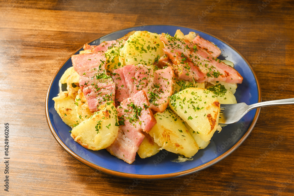 じゃがいもとベーコンの炒め物 じゃがいもとベーコンの炒め物